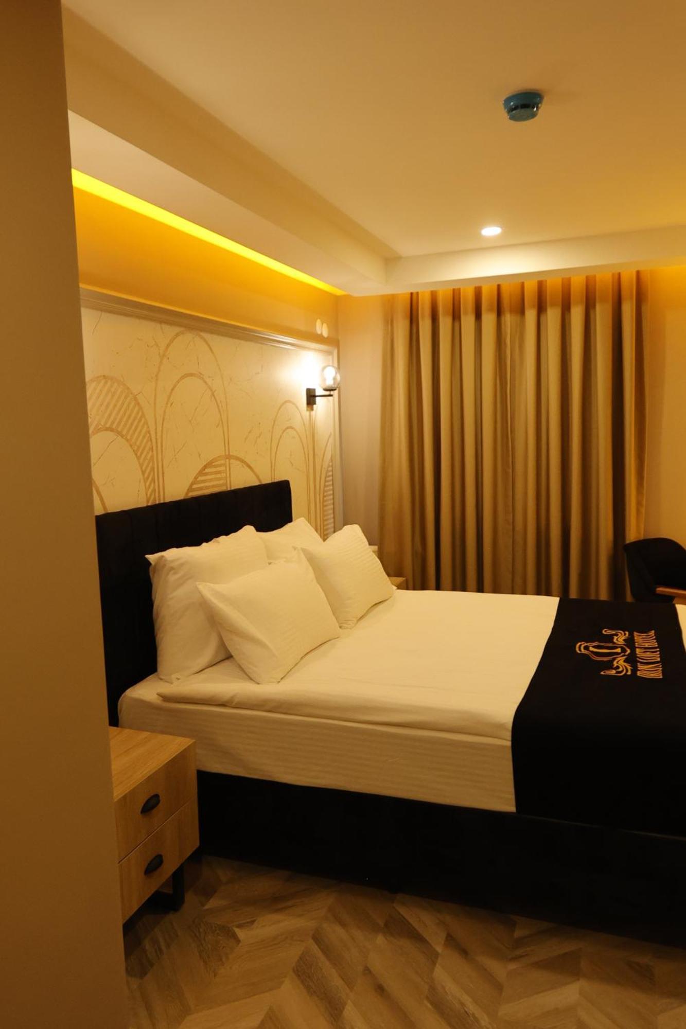 Iron Loft Hotel Isparta Bagian luar foto